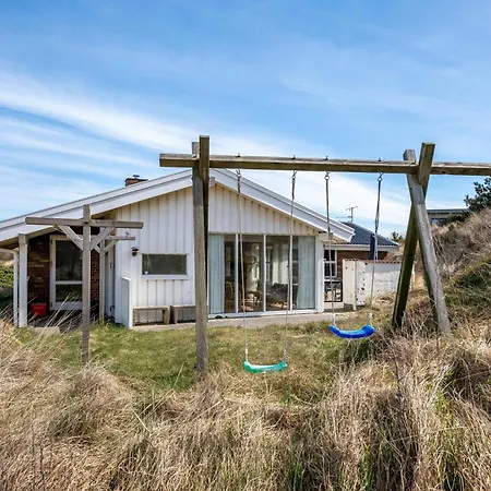 Lovely With Activity 100 Meters From The North Sea In Argab *